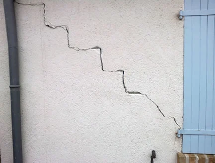 fissure en escalier 